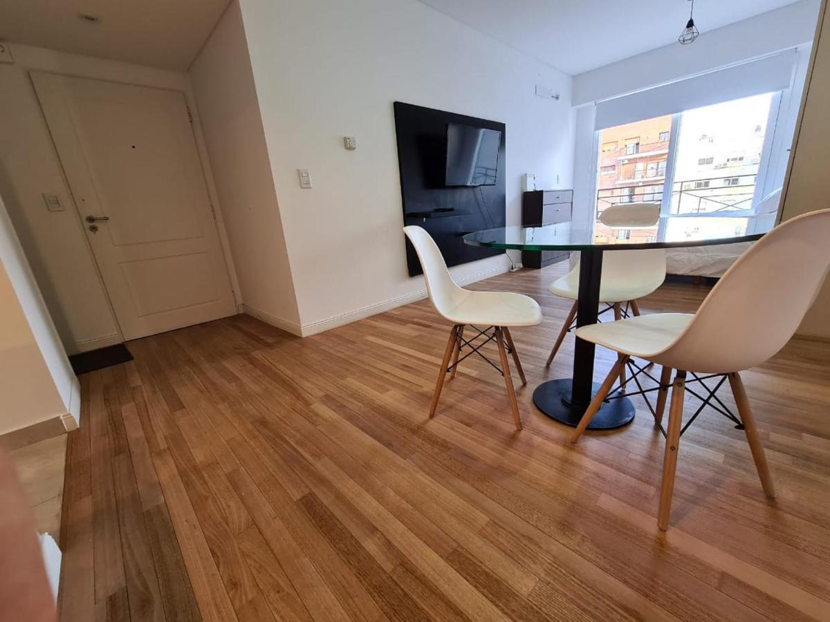 Deluxe Apartment In Excellent Location - Buenos Aires — Photos 1